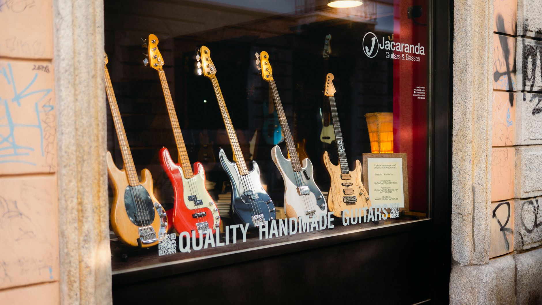 Bax Music en 2026 : ce que l’on sait encore de ce magasin d’instruments en ligne — magasin d'instruments de musique en ligne