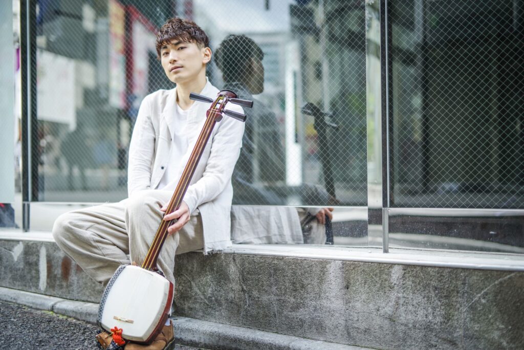 Le shamisen origines, sonorités et — instrument traditionnel japonais shamisen